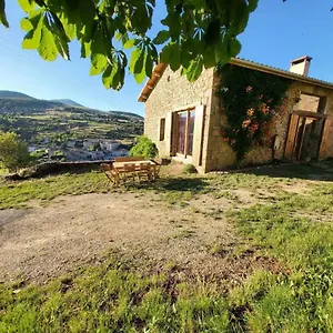 https://le-grenier-a-ble.hotels-rhonealpes.com